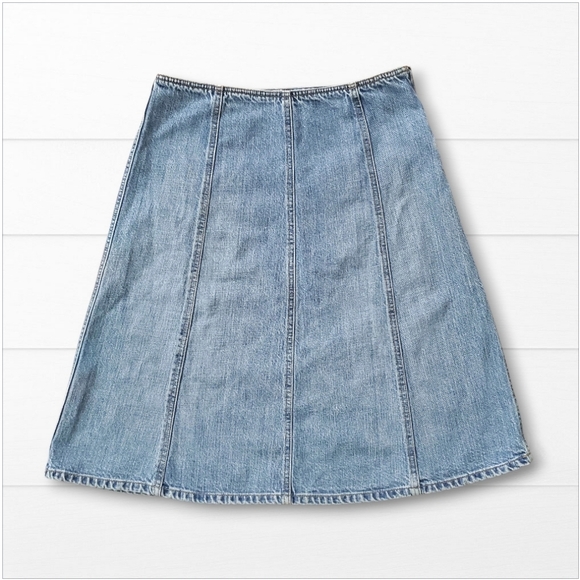 GAP Dresses & Skirts - GAP Vintage Y2k-Era Blue Paneled Denim Jean Skirt, Size 2